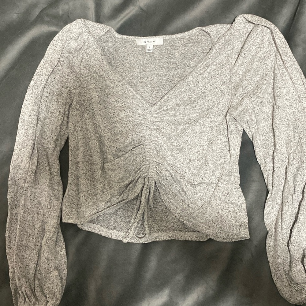 Gray Cropped Long Sleeve Shirt